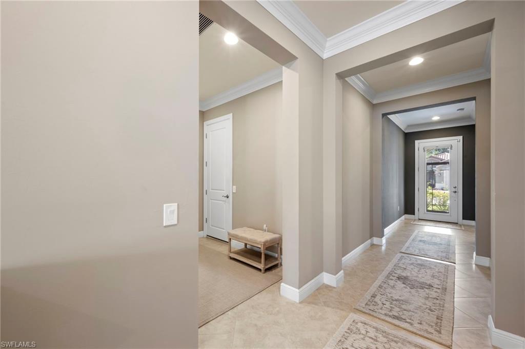 12678 Fairington Way Property Photo 5