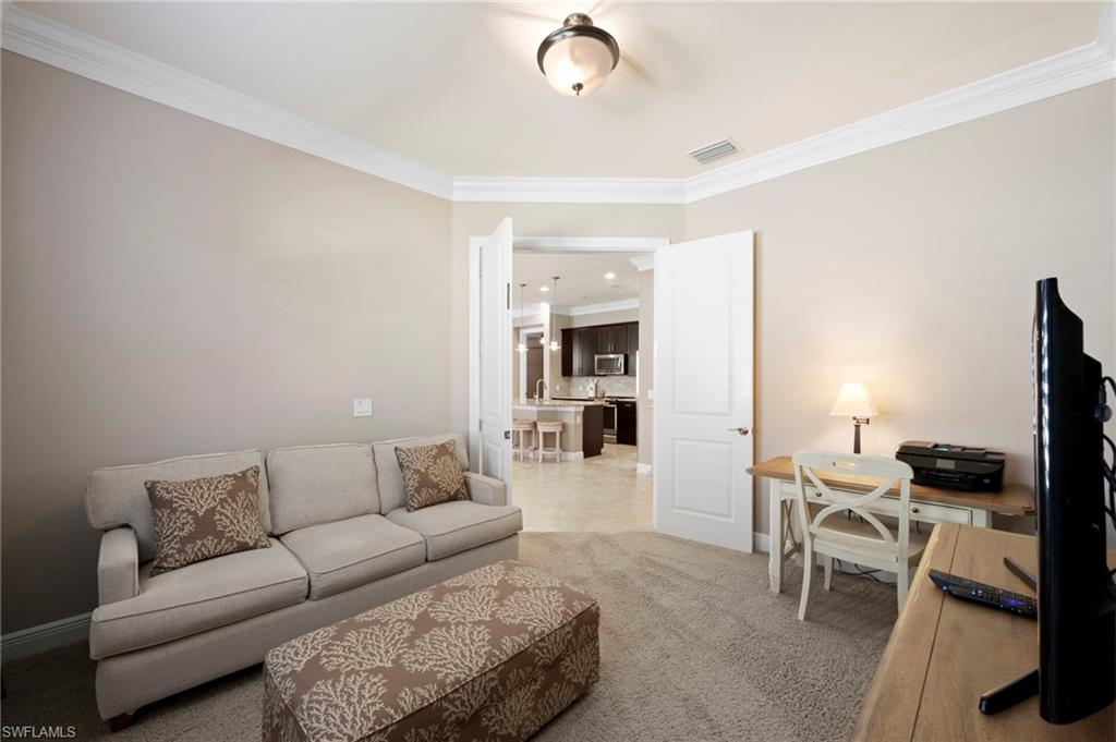 12678 Fairington Way Property Photo 12