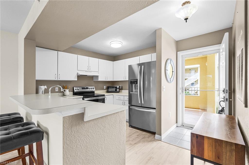 8274 Key Royal Cir 1022 Property Photo 5