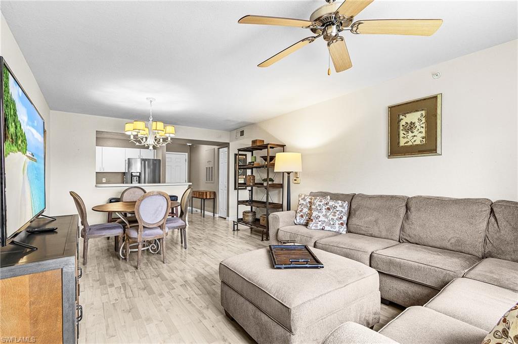 8274 Key Royal Cir 1022 Property Photo 13