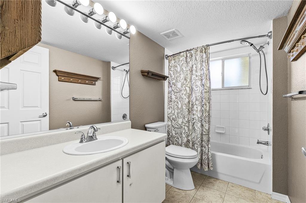 8274 Key Royal Cir 1022 Property Photo 15