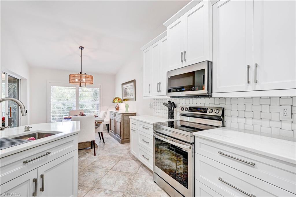 750 Tarpon Cove Dr 202 Property Photo 18