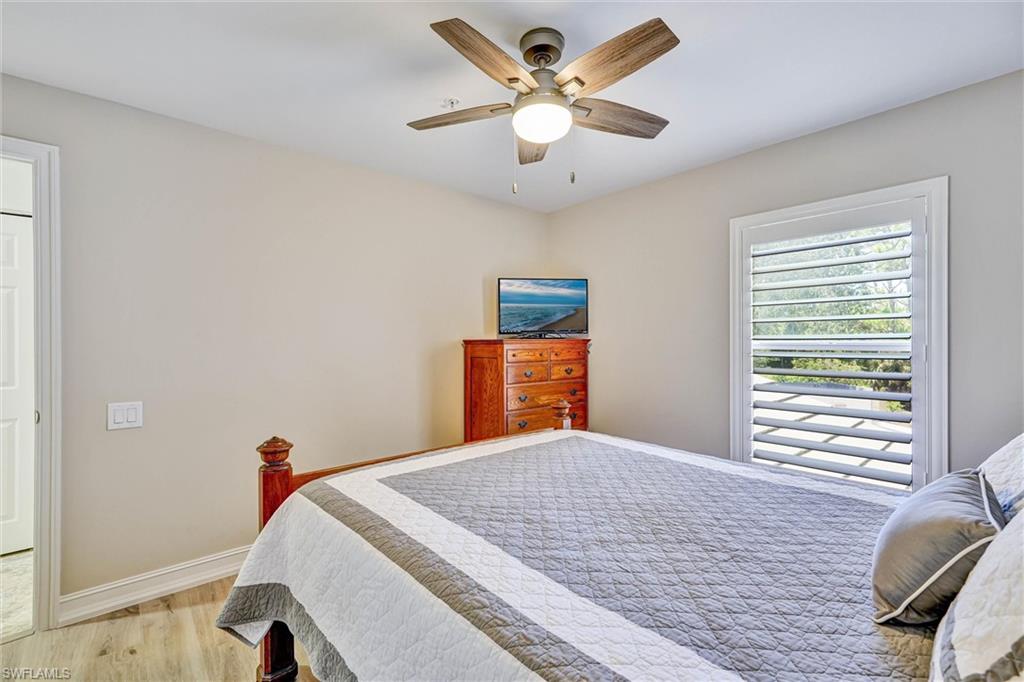 750 Tarpon Cove Dr 202 Property Photo 27
