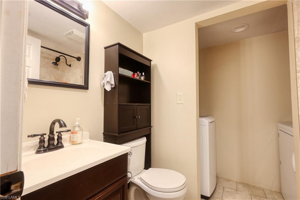 1724 Park Meadows Dr 2 Property Photo 15