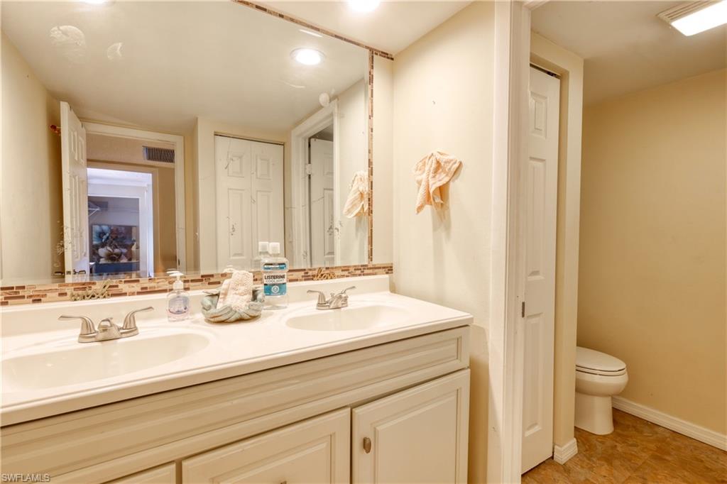 1724 Park Meadows Dr 2 Property Photo 23