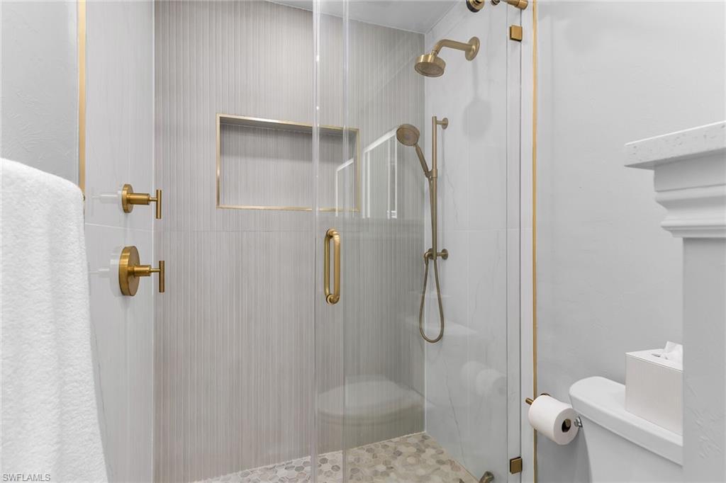 261 Collier Blvd 305 Property Photo 13