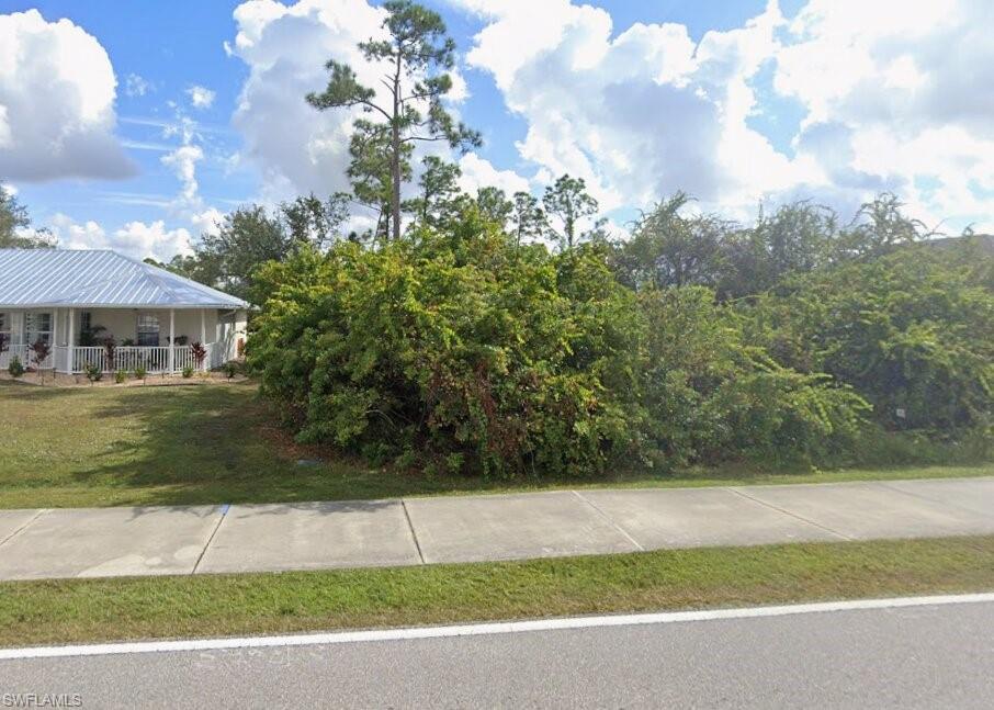25365 Deep Creek Blvd Property Photo 7