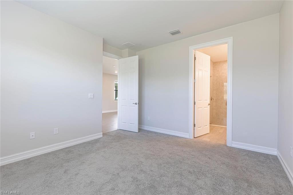 1050 Enbrook Loop Property Photo 8