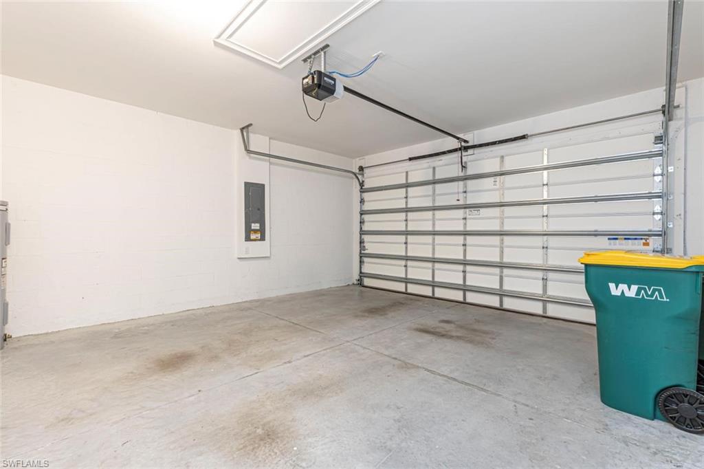 1050 Enbrook Loop Property Photo 12