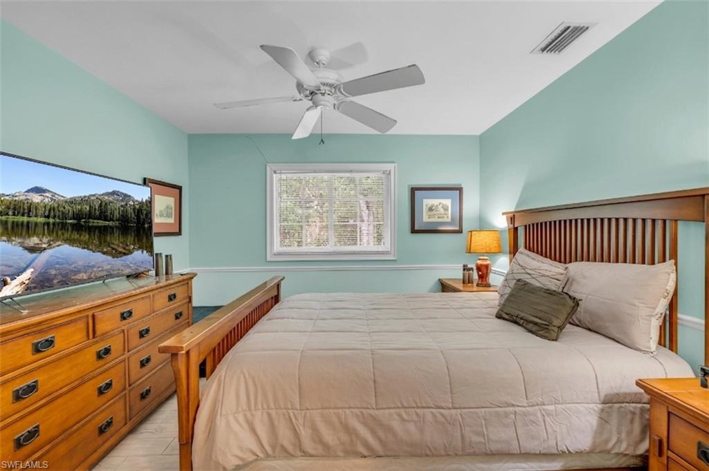 6061 Golden Oaks Ln Property Photo 19