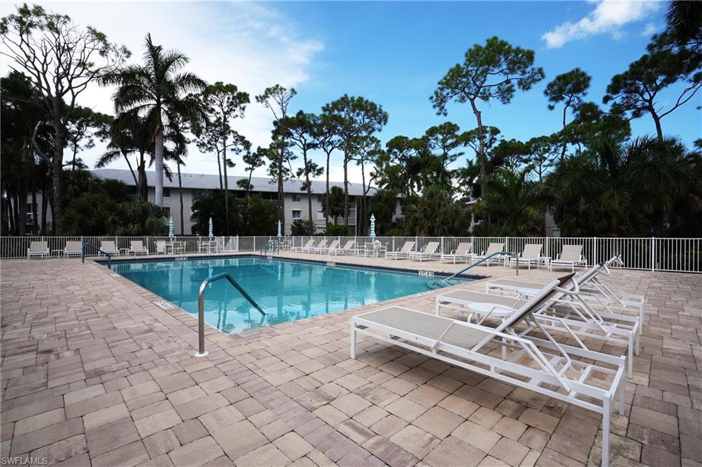 3062 Sandpiper Bay Cir K104 Property Photo 1