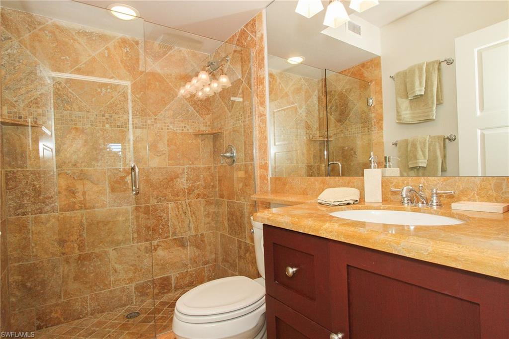1051 3rd St S 206 Property Photo 9