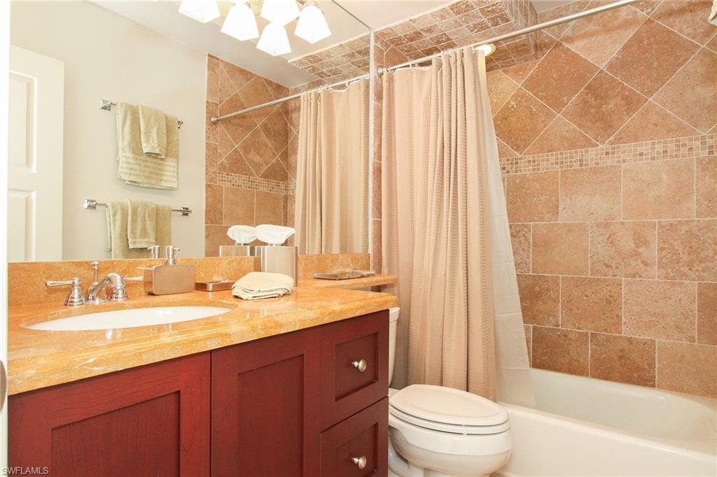 1051 3rd St S 206 Property Photo 11