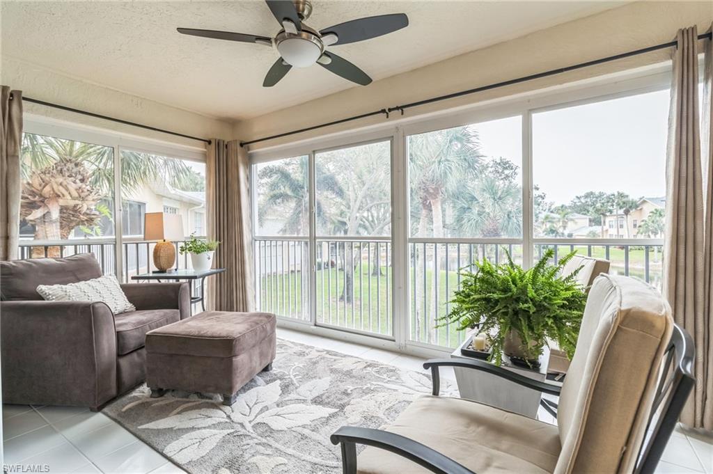 752 Wiggins Lake Dr 201 Property Photo 4