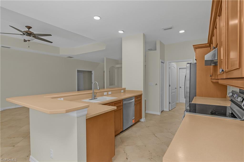 20301 Ardore Ln Property Photo 18