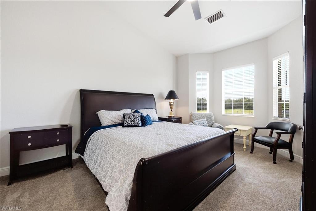 7877 Hawthorne Dr 104 Property Photo 22
