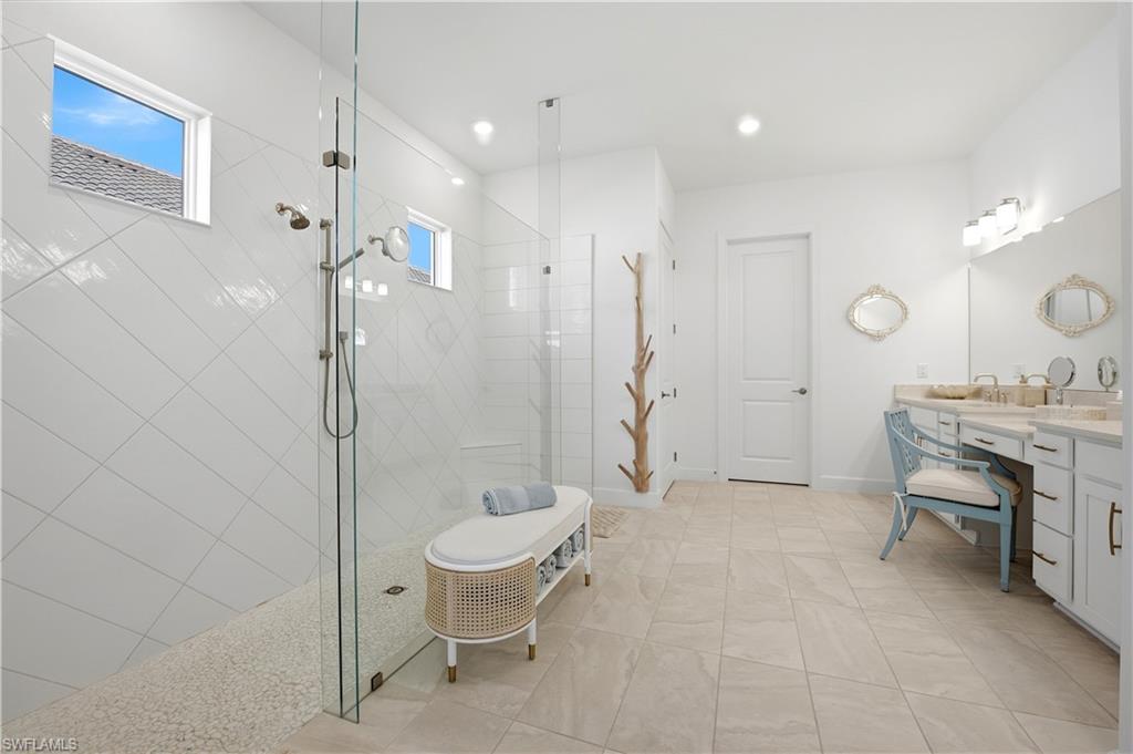 11913 Raggio Dr Property Photo 13