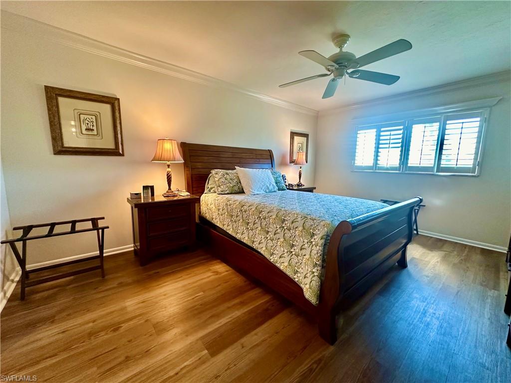 555 Park Shore Dr B403 Property Photo 22