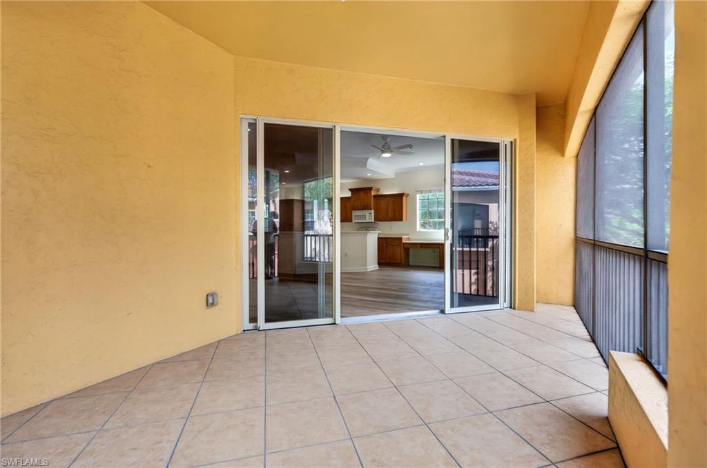 8701 Piazza Del Lago Cir 202 Property Photo 6