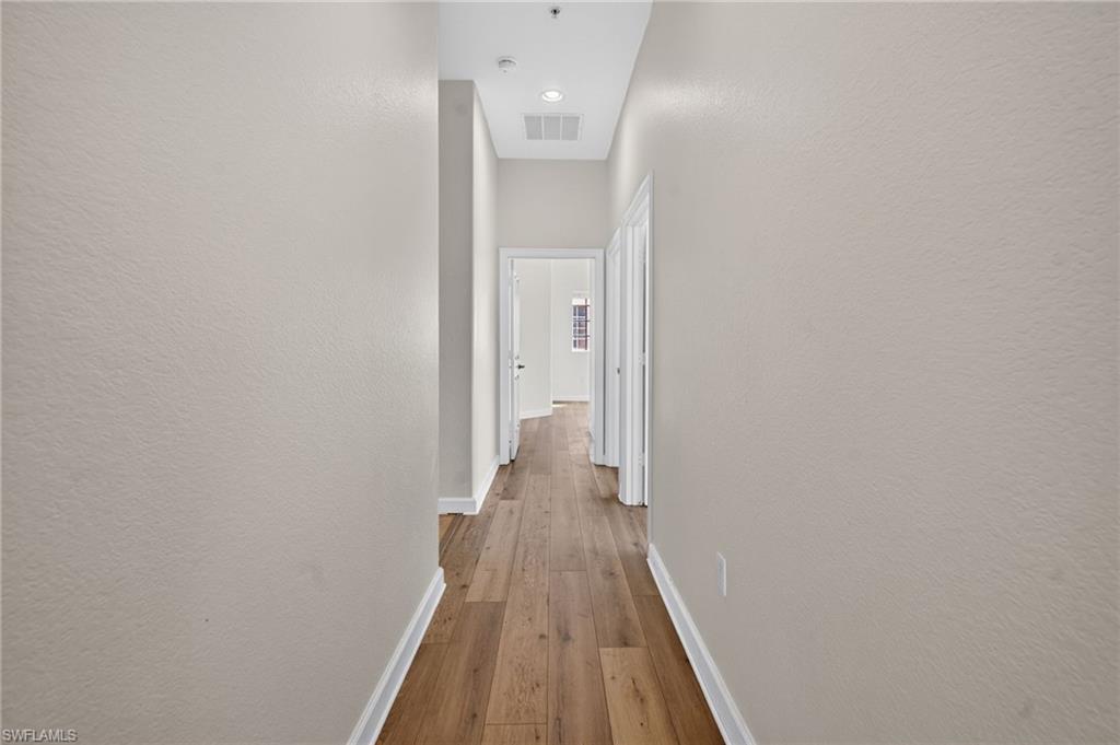8701 Piazza Del Lago Cir 202 Property Photo 17