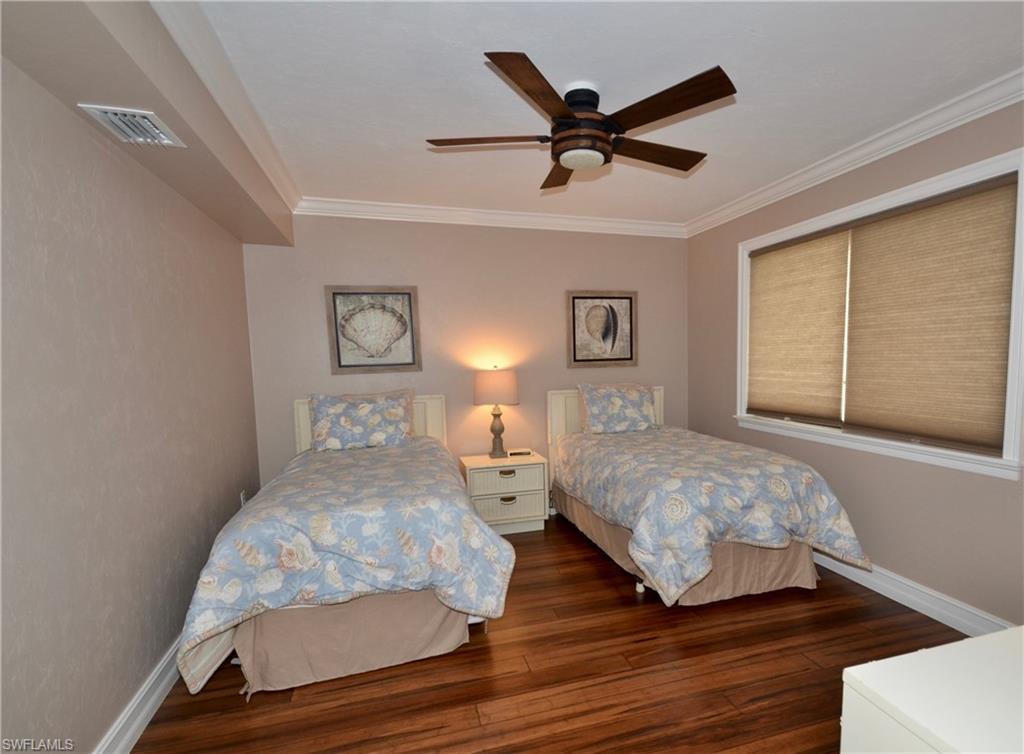 10851 Gulf Shore Dr 1402 Property Photo 17