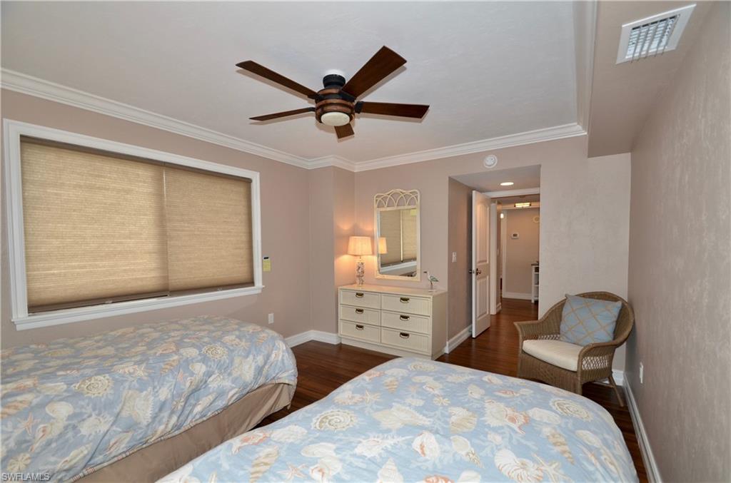 10851 Gulf Shore Dr 1402 Property Photo 18