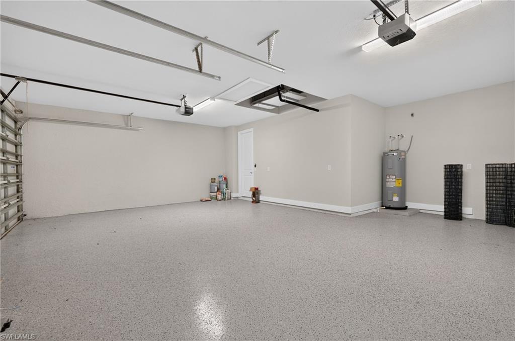 913 33rd Pl Property Photo 35