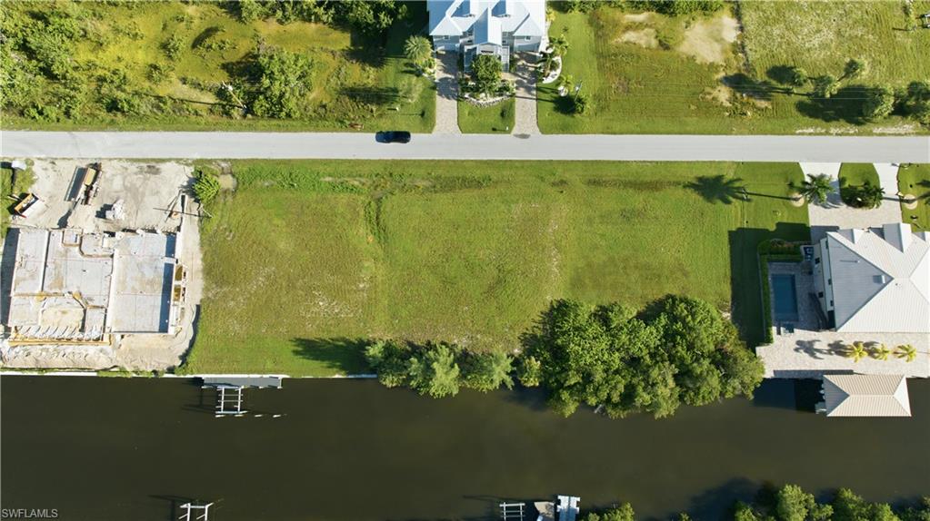 24239 Blackbeard Blvd Property Photo 10