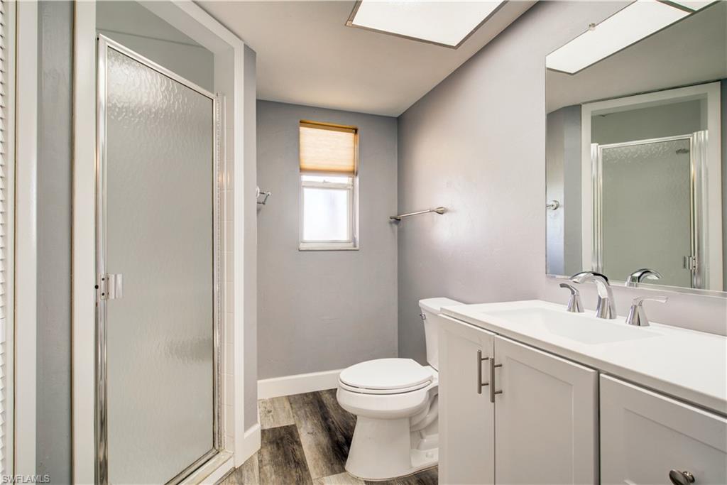 423 39th Ter Property Photo 20