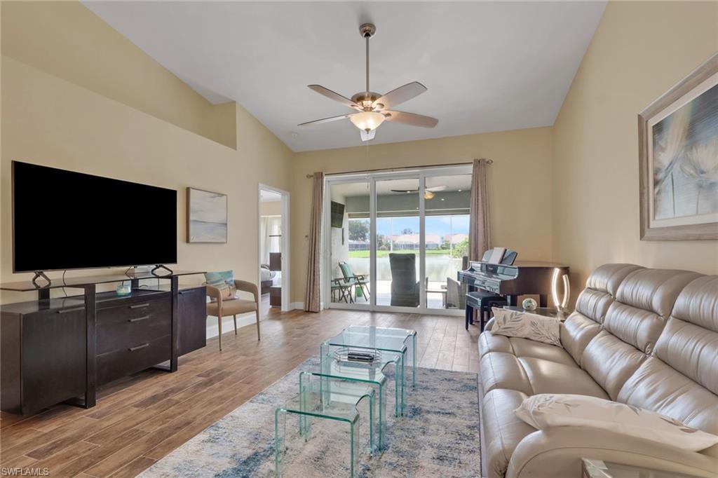 2266 Stacil Cir Property Photo 16