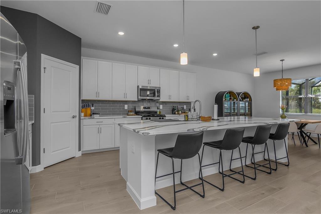20501 Verawood Loop Property Photo 8