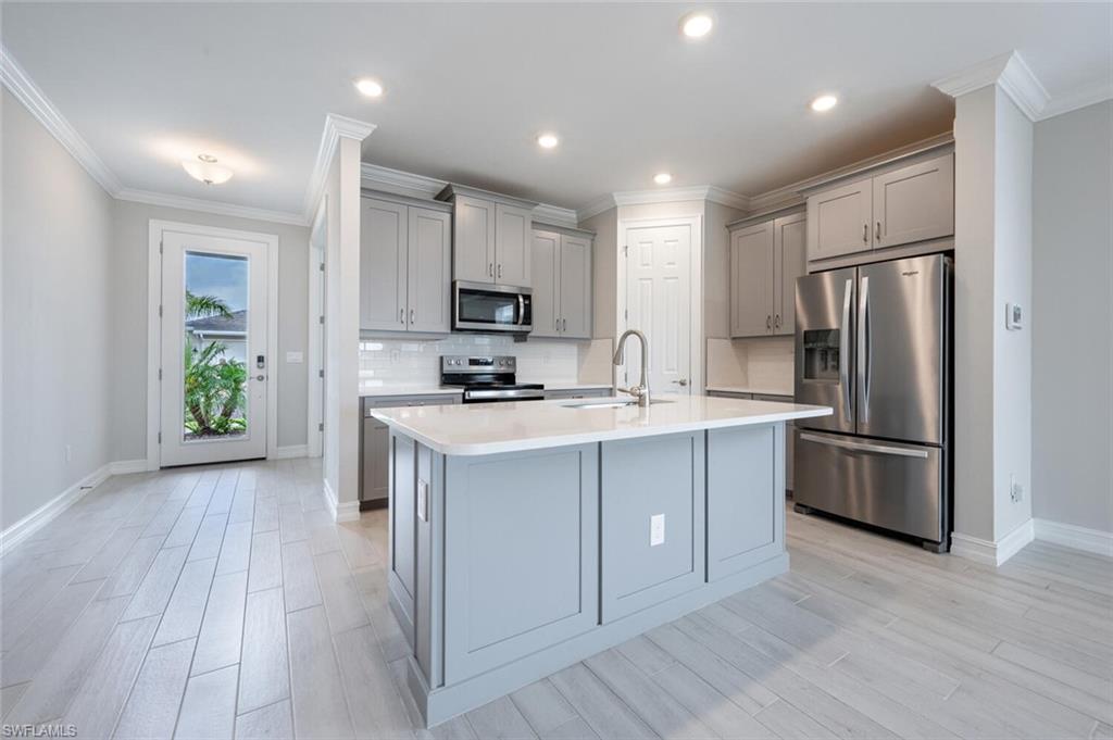 28093 Sanibel Sands St Property Photo 9