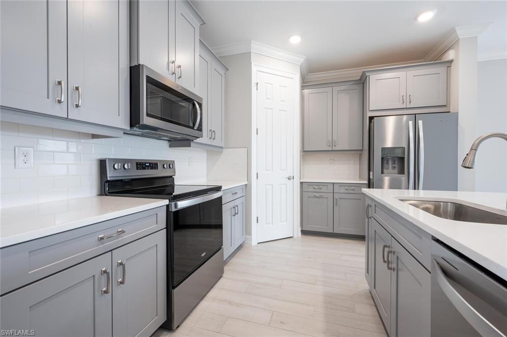28093 Sanibel Sands St Property Photo 11