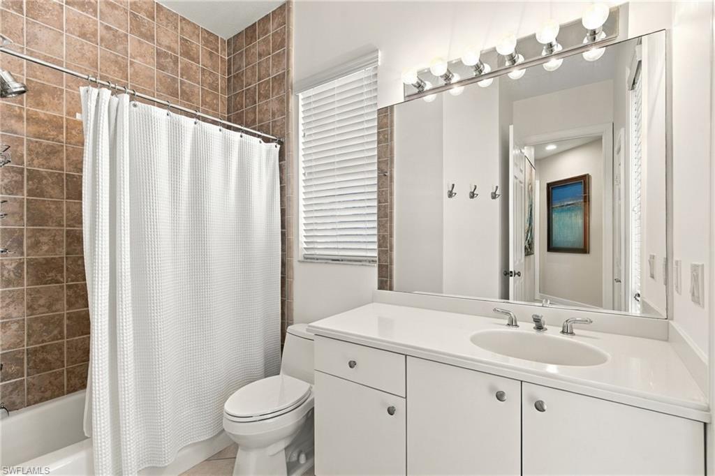1124 Augusta Falls Way Property Photo 17
