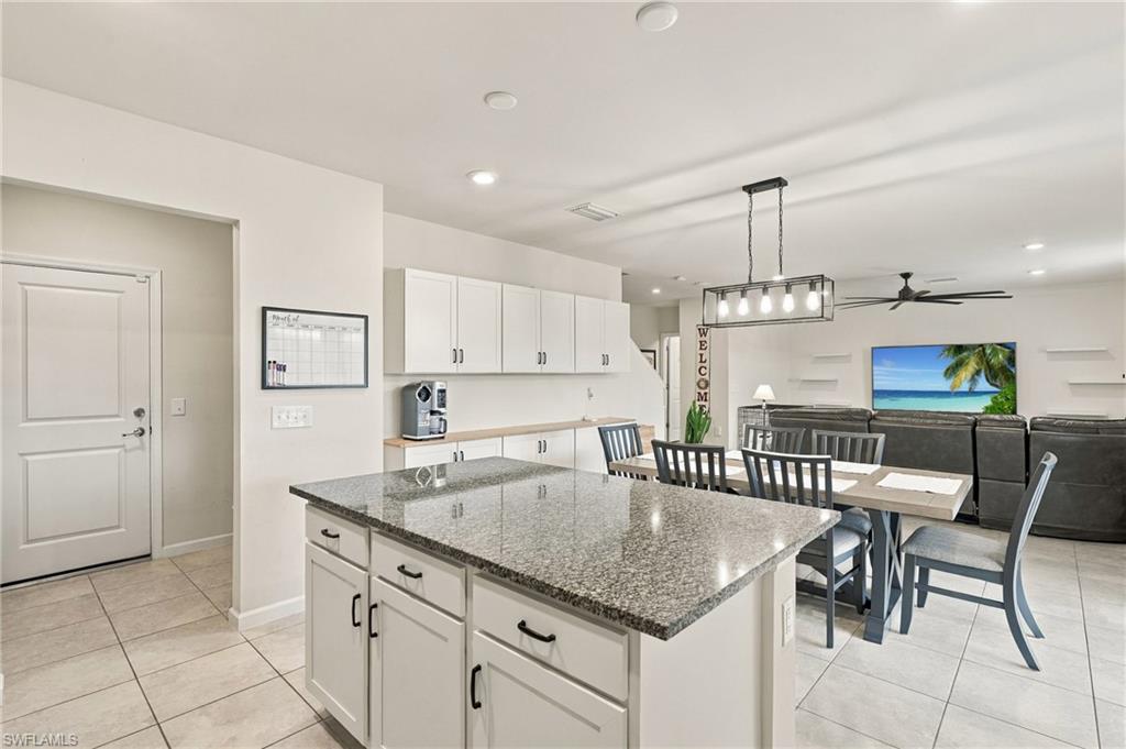 16036 Enclaves Cove Dr Property Photo 7