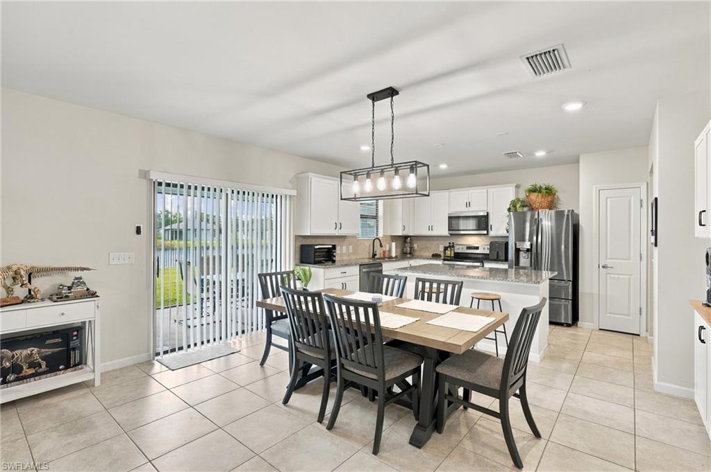 16036 Enclaves Cove Dr Property Photo 9