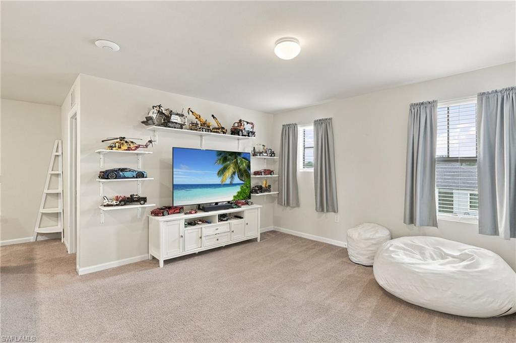 16036 Enclaves Cove Dr Property Photo 13