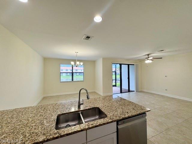 7792 Bristol Cir Property Photo 9