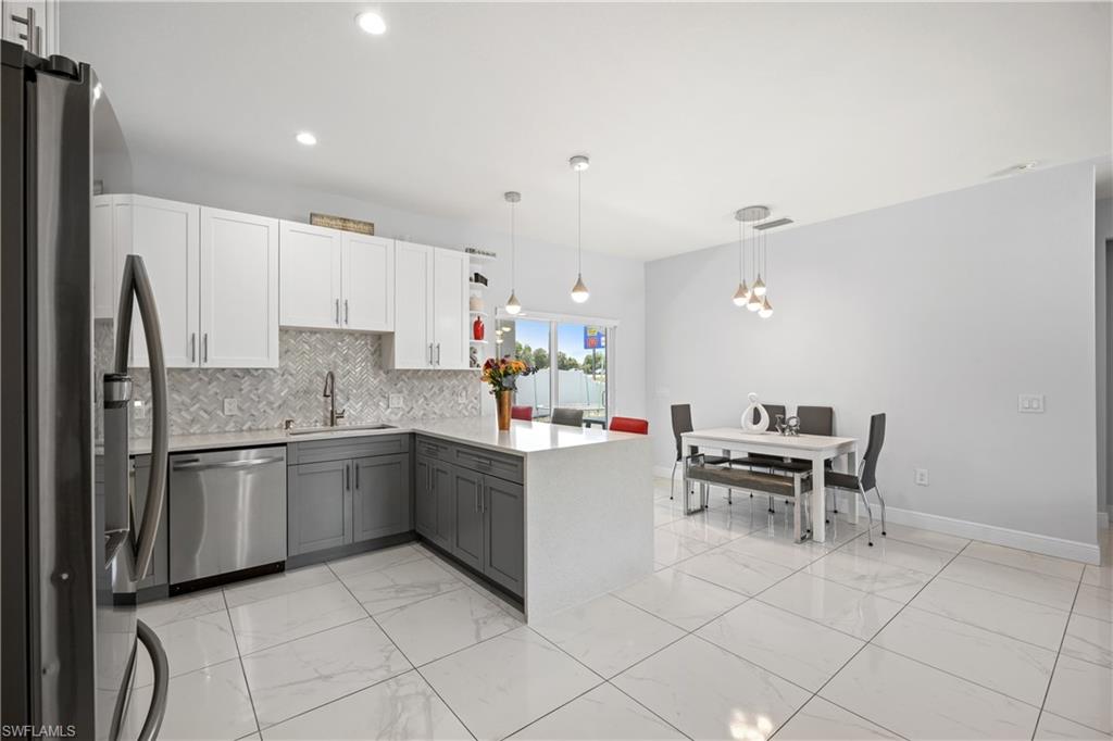 27257 Pinecrest Ln Property Photo 12