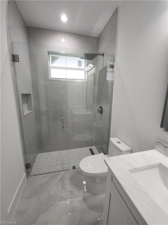 3983 33rd Ave Ne Property Photo 15