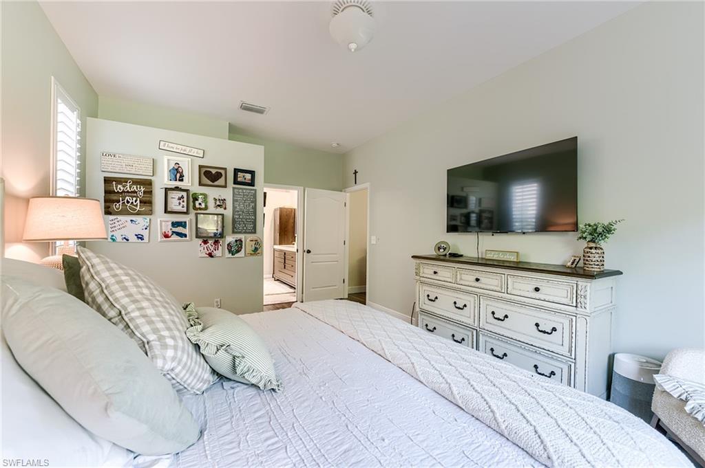 21706 Brixham Run Loop Property Photo 21
