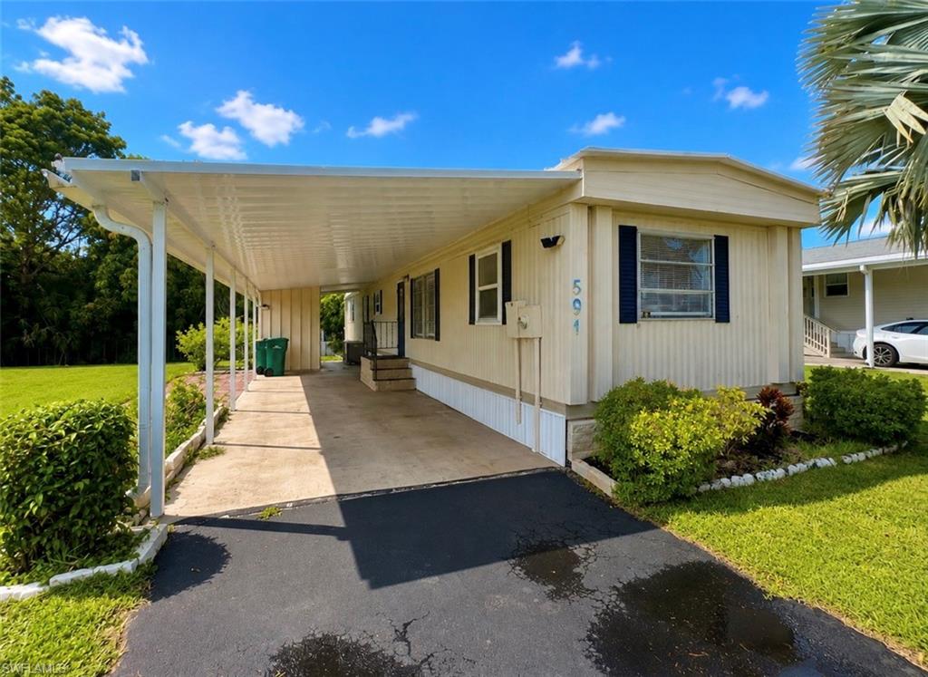 591 Cape Florida LN Property Photo 1