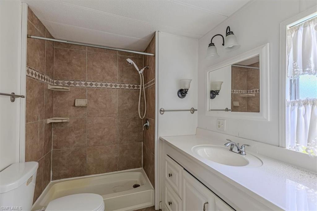 591 Cape Florida Ln Property Photo 14