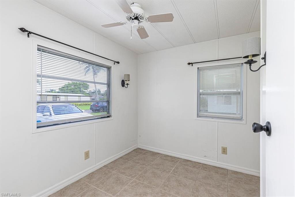 591 Cape Florida Ln Property Photo 20