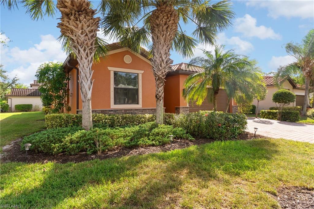 11068 Cherry Laurel Dr E Property Photo 3