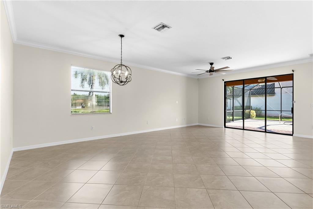 11068 Cherry Laurel Dr E Property Photo 6