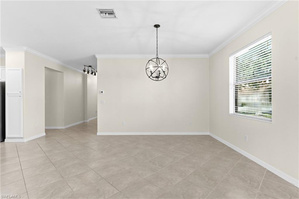 11068 Cherry Laurel Dr E Property Photo 8