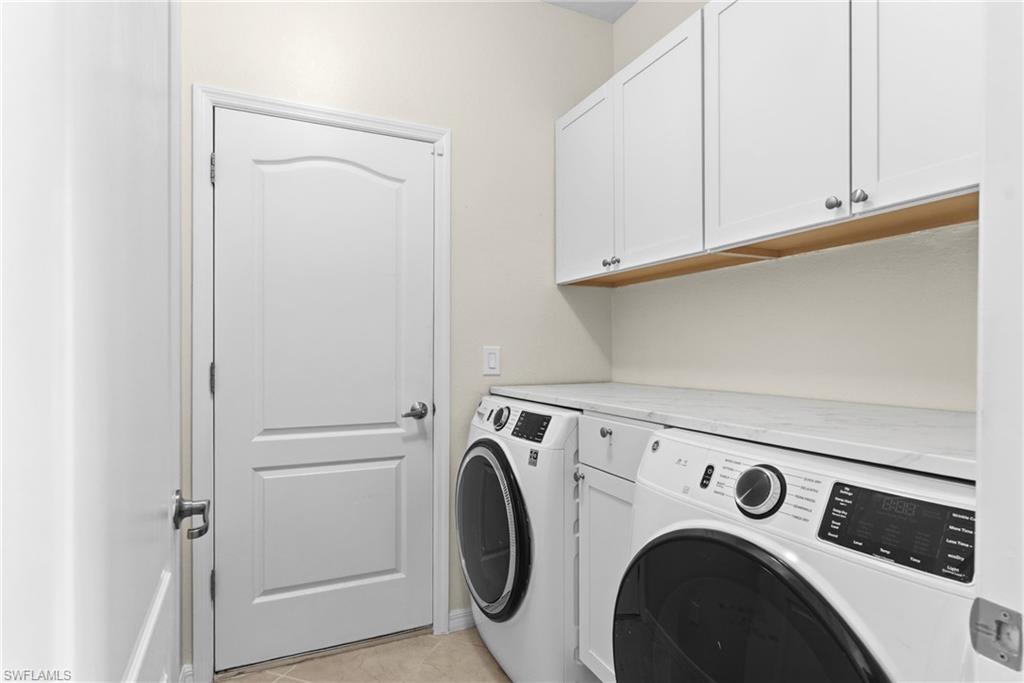 11068 Cherry Laurel Dr E Property Photo 25