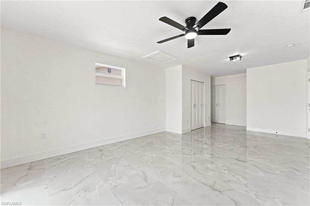 5341 Martin St Property Photo 18