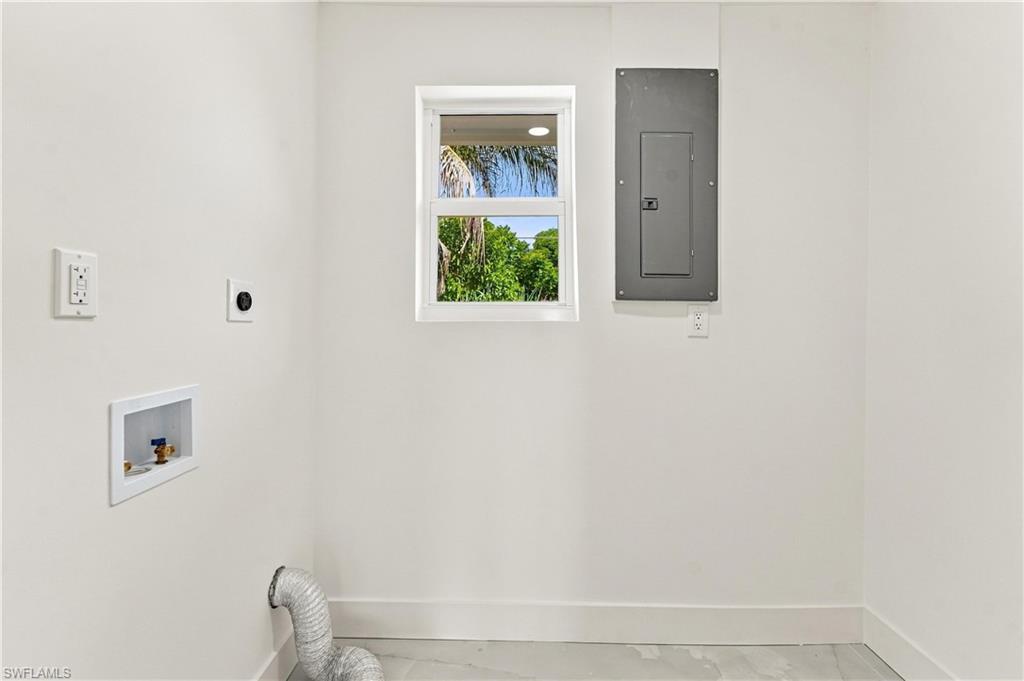 5341 Martin St Property Photo 21